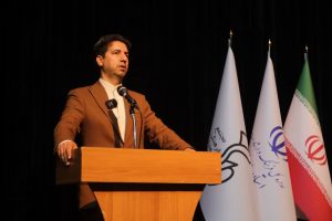 نایب‌رئیس خانه مطبوعات: مرجعیت رسانه‌های رسمی در حال کاهش است؛ اصلاح نظام مجوزدهی ضروریست
