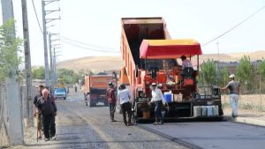 اجرای ۵۵۰۰ مترمربع آسفالت در روستای روح‌کندی با اعتبار ۴۵ میلیارد ریال و بهره‌مندی ۲۱۸ واحد از تسهیلات مسکن
