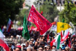 از حرم تا حرم؛ عاشقان حسینی در اردبیل مسیر دو امامزاده را پیمودند