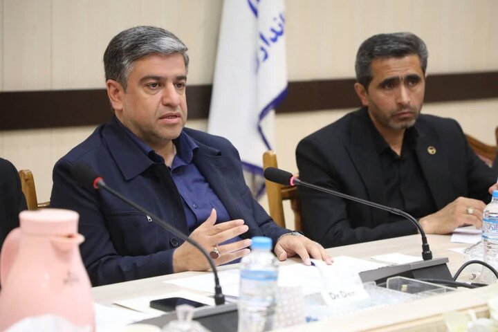 واحدهای تولیدی اردبیل مکلف به تأمین ۵ درصد برق از انرژی تجدیدپذیر شدند واحدهای تولیدی اردبیل مکلف به تأمین ۵ درصد برق از انرژی تجدیدپذیر شدند