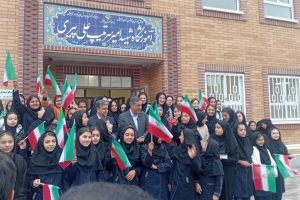 افتتاح مدرسه ۹ کلاسه به نام شهید سرتیپ علی پیری در اردبیل با حضور معاون رئیس‌جمهور