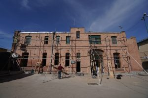 آغاز مرمت و ساماندهی ساختمان تاریخی فرمانداری اردبیل با هدف حفاظت از اثر ملی